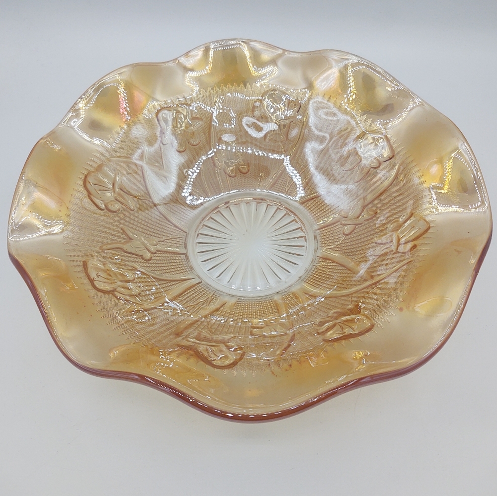 Vintage Daffodil Peach Iredescent Carnival Glass Bowl